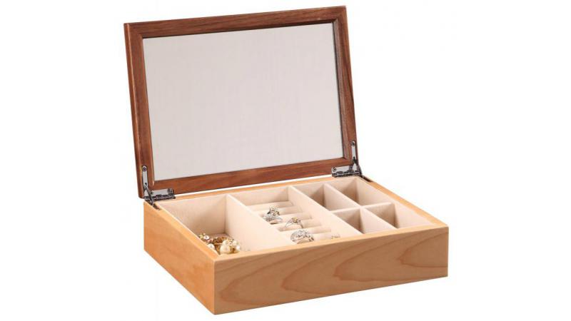 Boîte à bijoux en bois